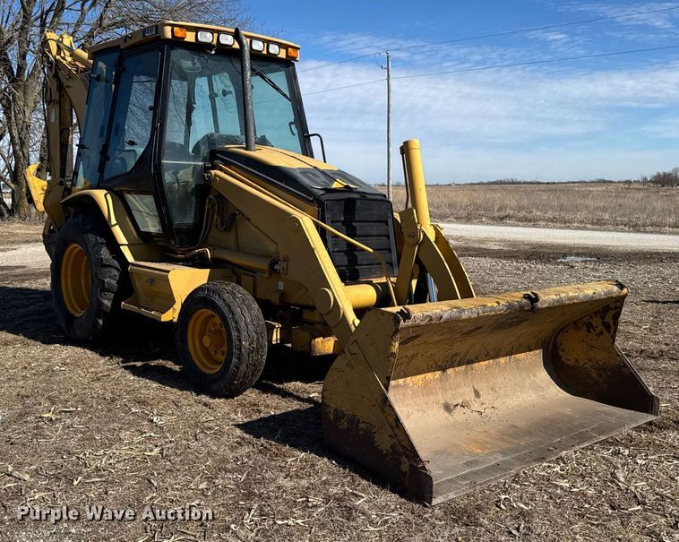 image for item DT0612 2002 Caterpillar 430D backhoe