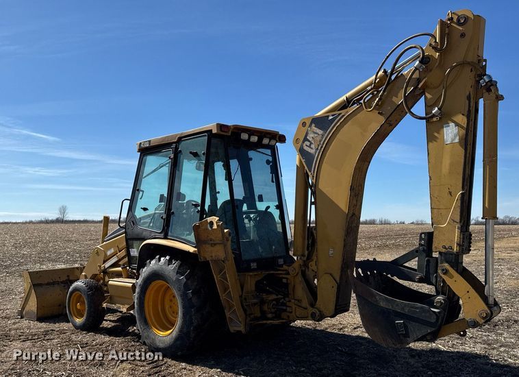 image for item DT0612 2002 Caterpillar 430D backhoe