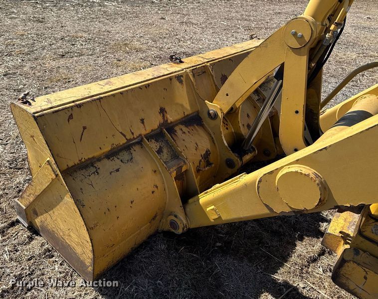 image for item DT0612 2002 Caterpillar 430D backhoe