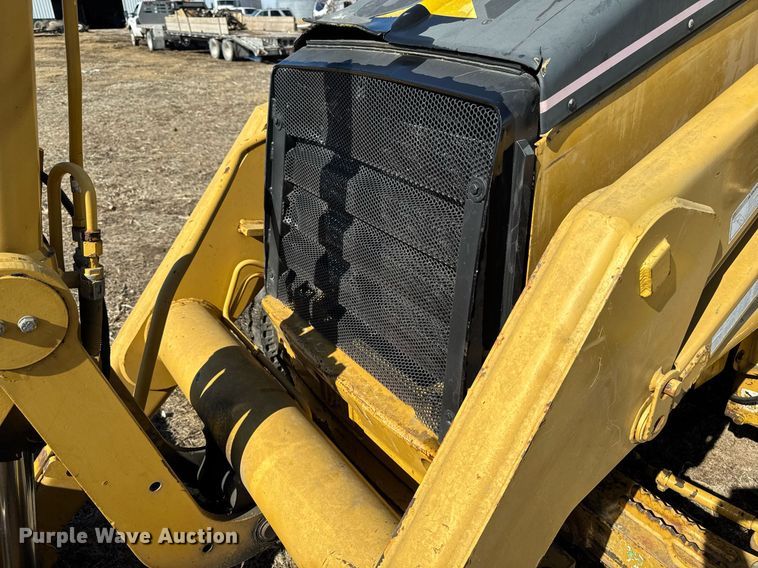 image for item DT0612 2002 Caterpillar 430D backhoe