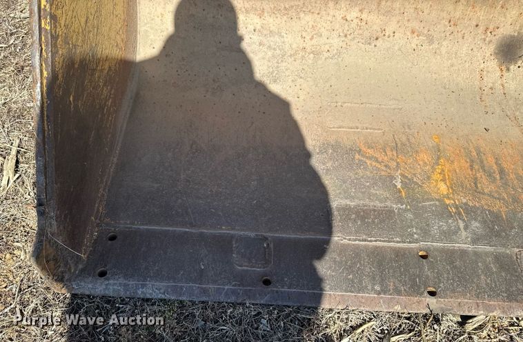 image for item DT0612 2002 Caterpillar 430D backhoe