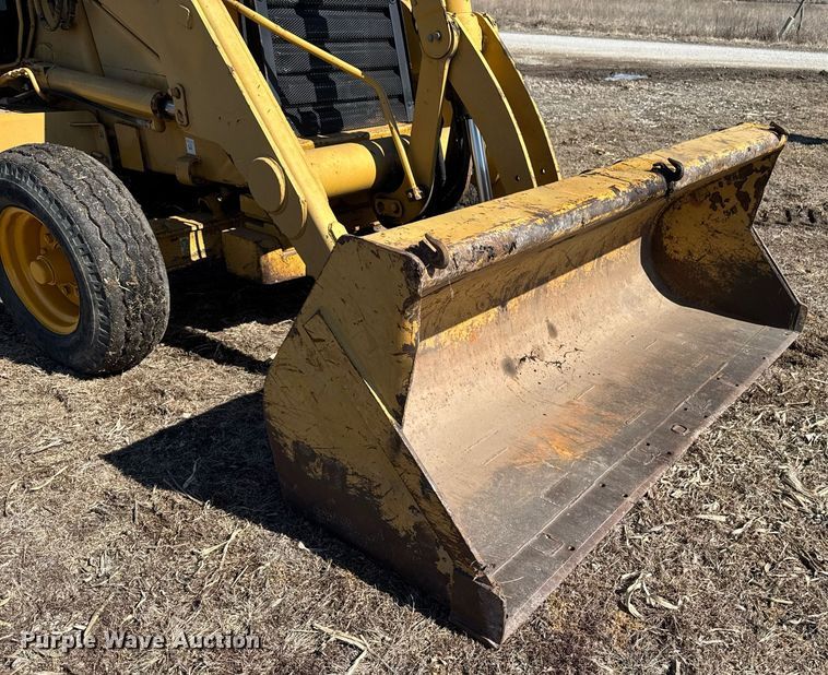 image for item DT0612 2002 Caterpillar 430D backhoe