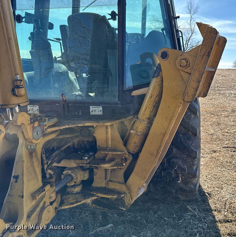 image for item DT0612 2002 Caterpillar 430D backhoe