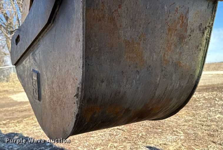 image for item DT0612 2002 Caterpillar 430D backhoe