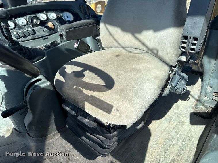 image for item DT0612 2002 Caterpillar 430D backhoe