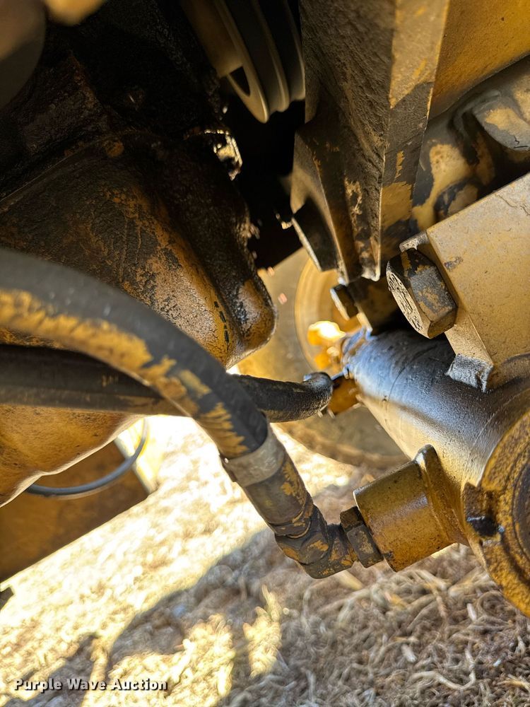 image for item DT0612 2002 Caterpillar 430D backhoe