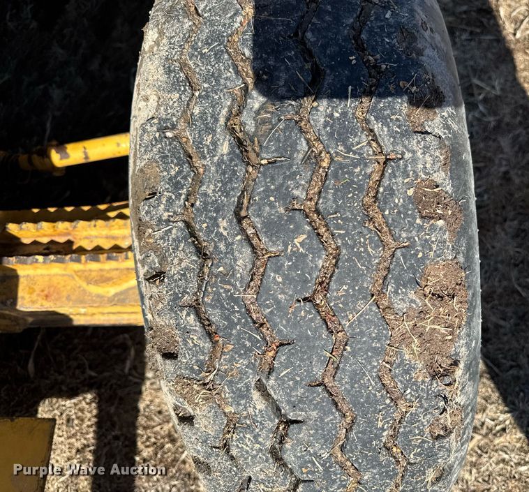 image for item DT0612 2002 Caterpillar 430D backhoe