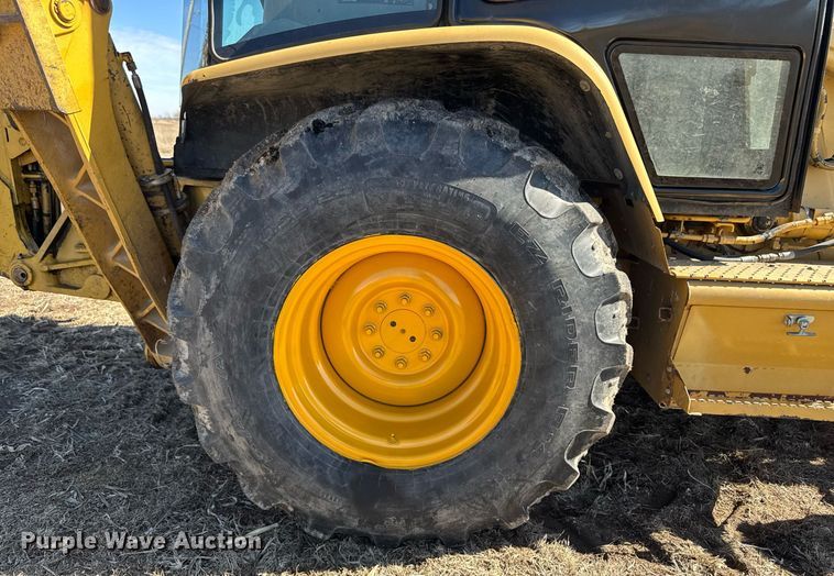 image for item DT0612 2002 Caterpillar 430D backhoe