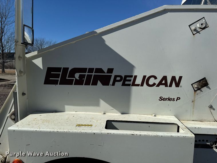 image for item DT0614 1996 Elgin Pelican P Series street sweeper