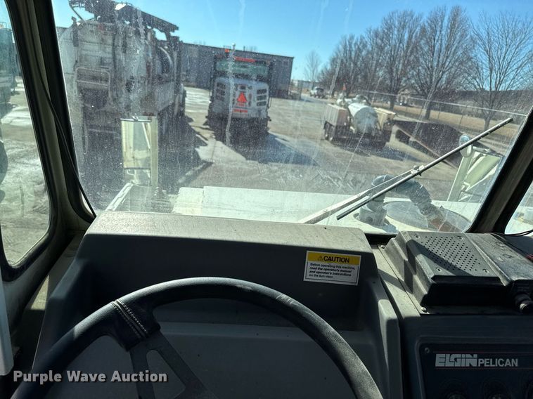 image for item DT0614 1996 Elgin Pelican P Series street sweeper