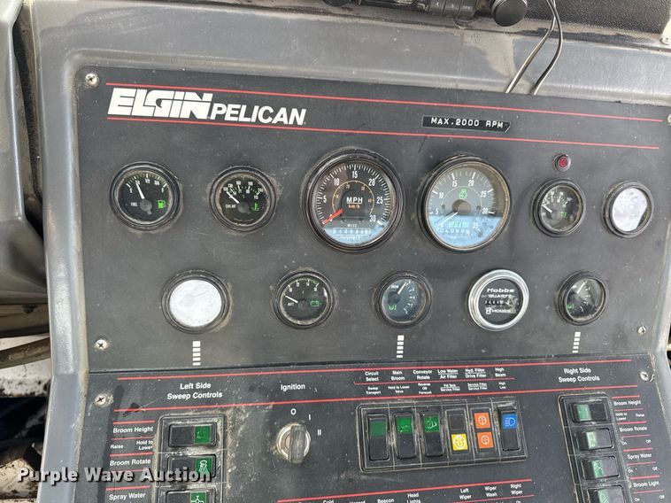 image for item DT0614 1996 Elgin Pelican P Series street sweeper