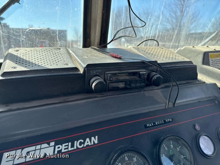 image for item DT0614 1996 Elgin Pelican P Series street sweeper