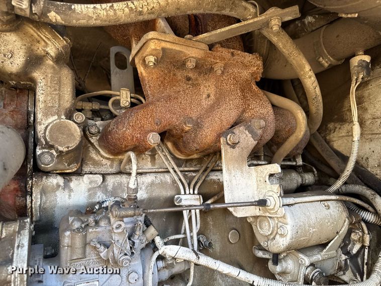 image for item DT0614 1996 Elgin Pelican P Series street sweeper