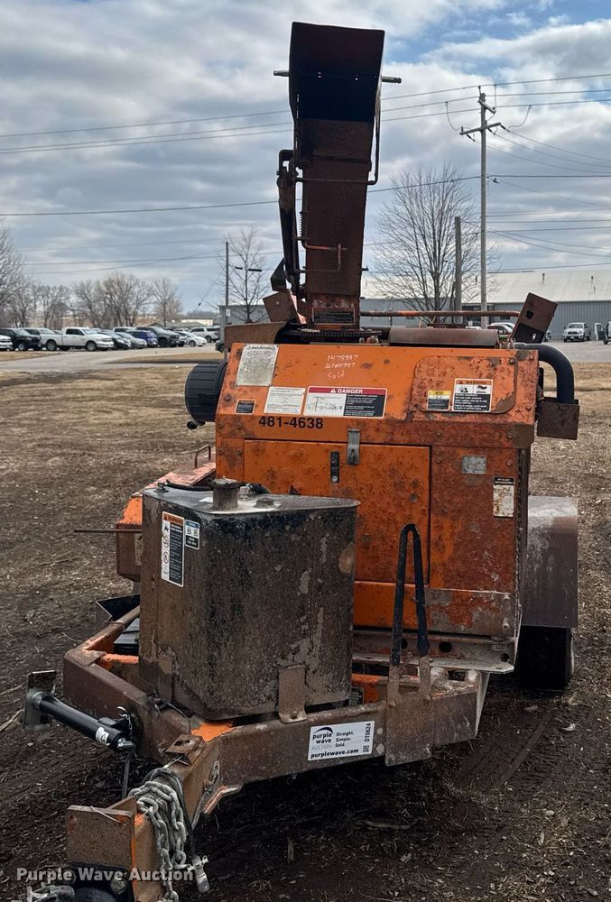 image for item DT0624 2014 Altec DRM12 wood chipper