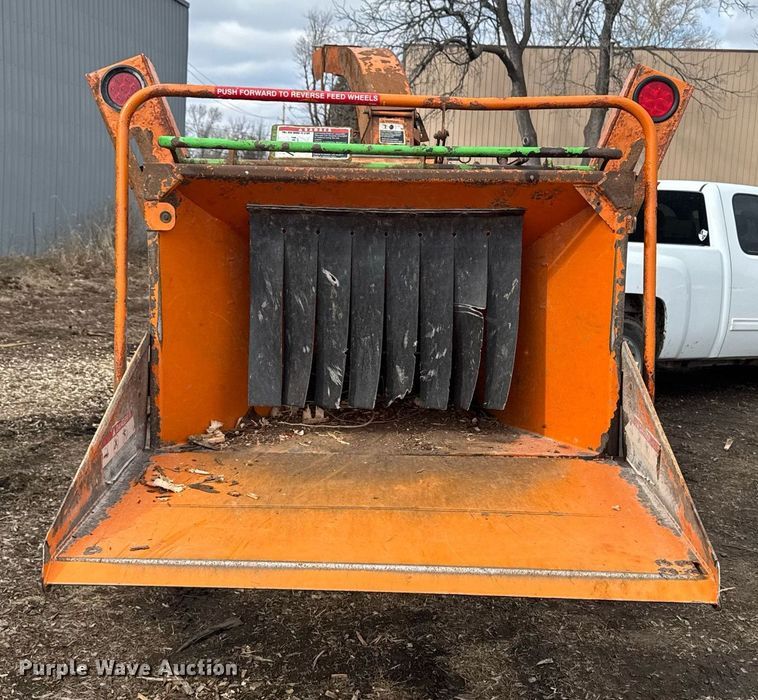 image for item DT0624 2014 Altec DRM12 wood chipper