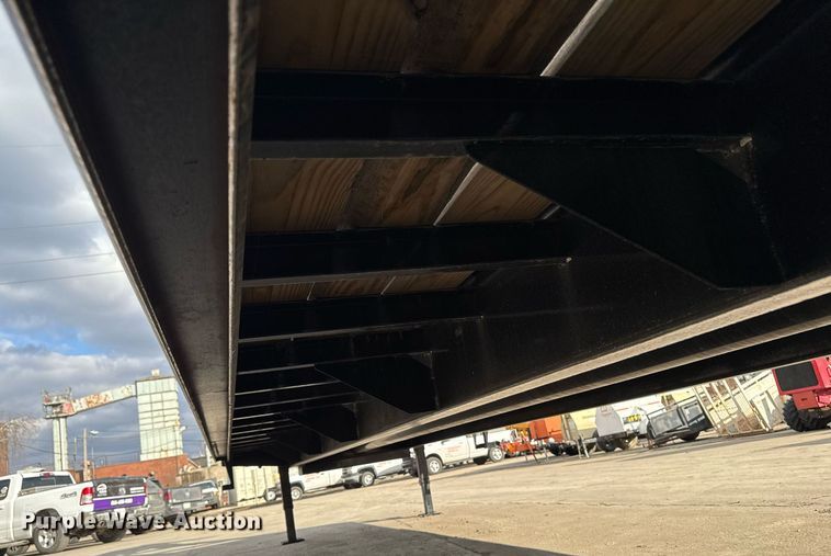 image for item DT0625 2022 Big Tex 22GN-35BK+5MR equipment trailer