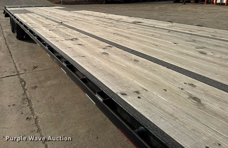 image for item DT0625 2022 Big Tex 22GN-35BK+5MR equipment trailer