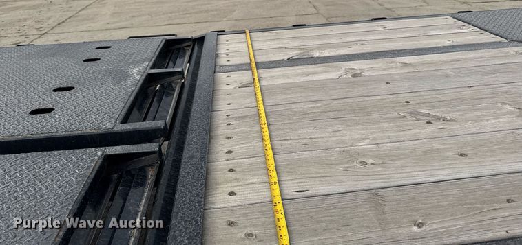 image for item DT0625 2022 Big Tex 22GN-35BK+5MR equipment trailer