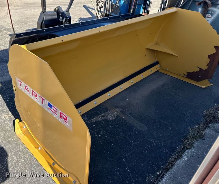 image for item DT0643 Tarter skid steer snow pusher