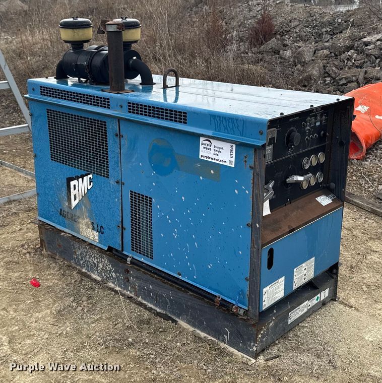 image for item DT0646 Miller Air Pak welder/generator