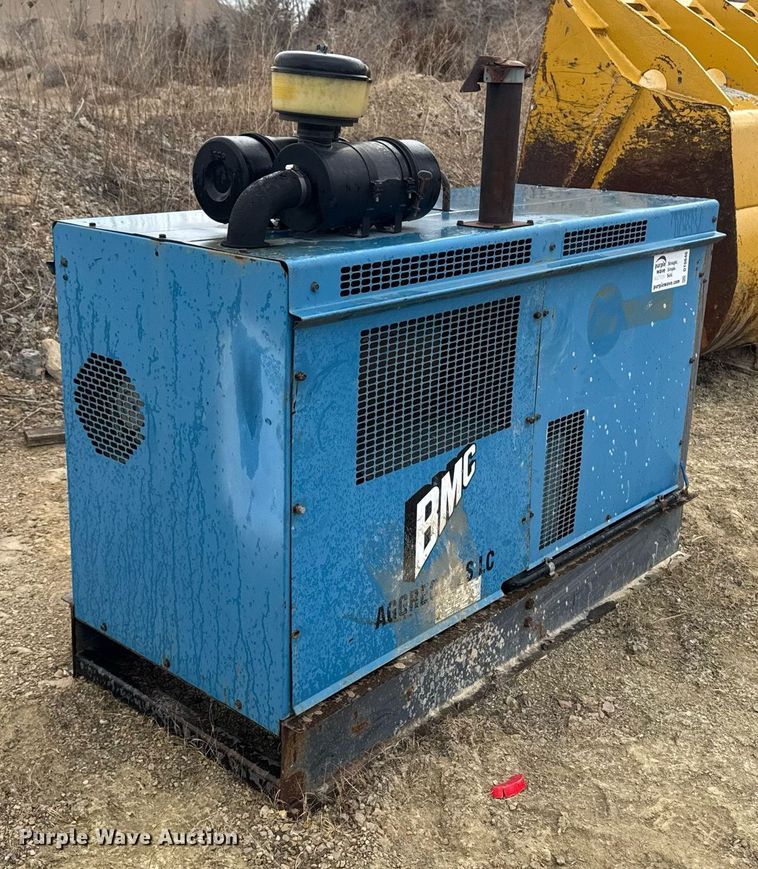 image for item DT0646 Miller Air Pak welder/generator