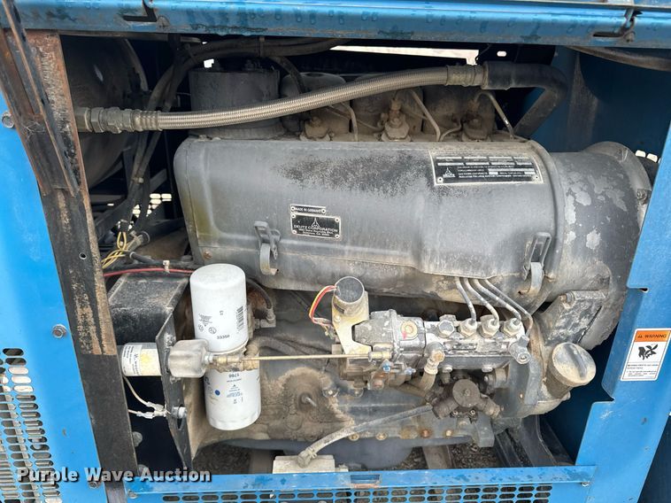 image for item DT0646 Miller Air Pak welder/generator