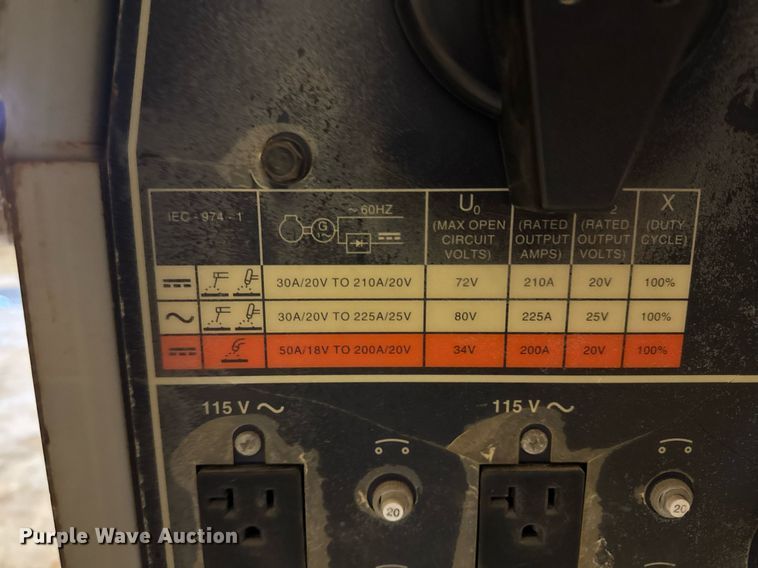 image for item DT0647 Hobart Champion 16 welder