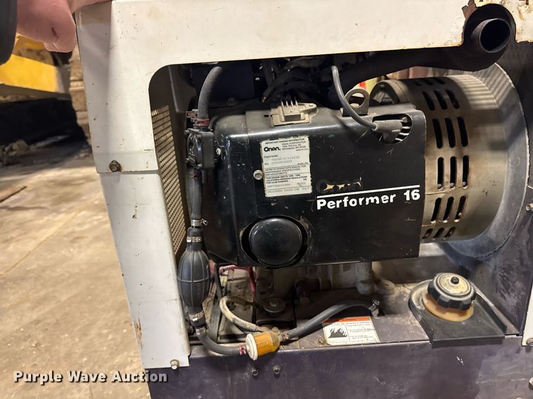 image for item DT0647 Hobart Champion 16 welder