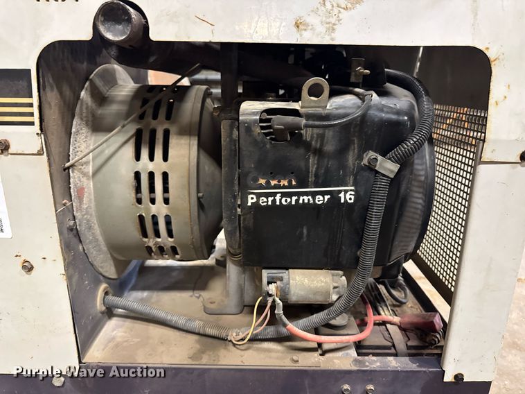 image for item DT0647 Hobart Champion 16 welder