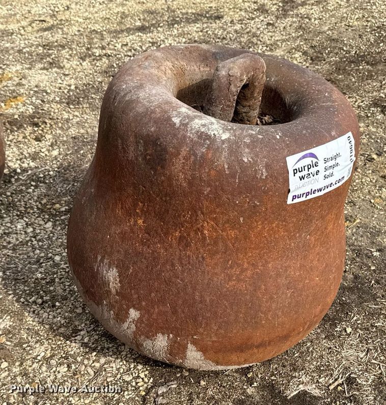 image for item DT0649 Wrecking ball