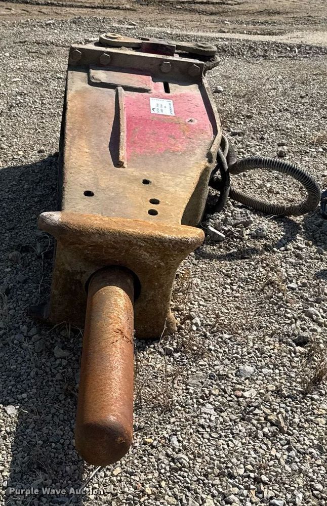 image for item DT0651 Allied 770CS breaker