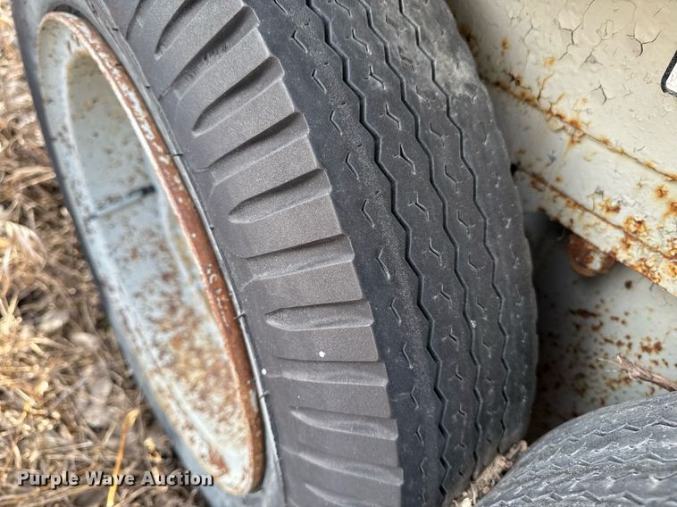 image for item DT0652 Cedarapids roll crusher