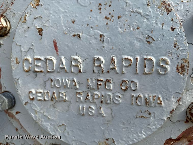 image for item DT0652 Cedarapids roll crusher