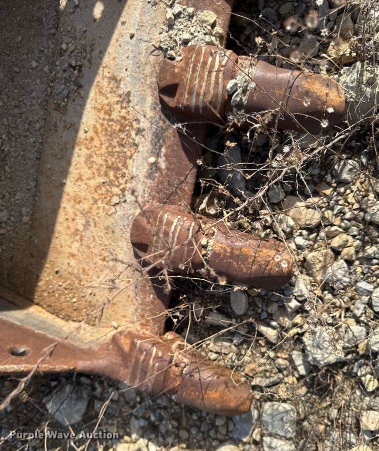 image for item DT0653 ESCO 42