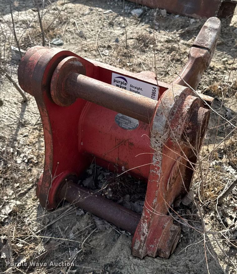 image for item DT0654 Central Fabrication LS3400 C 2 ripper