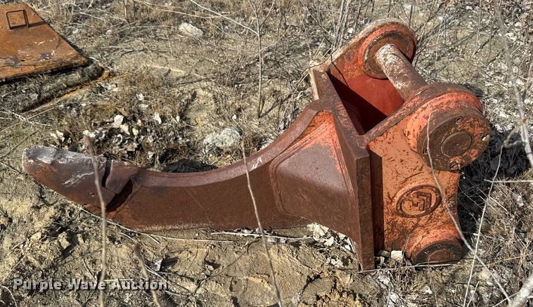 image for item DT0654 Central Fabrication LS3400 C 2 ripper