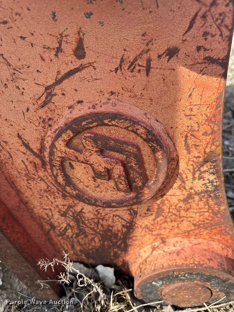 image for item DT0654 Central Fabrication LS3400 C 2 ripper