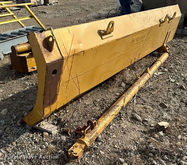 image for item DT0655 Weldco 140 G motor grader blade