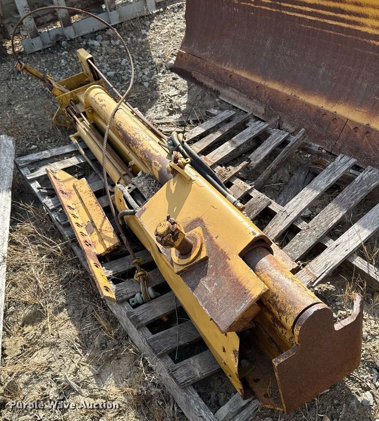 image for item DT0655 Weldco 140 G motor grader blade