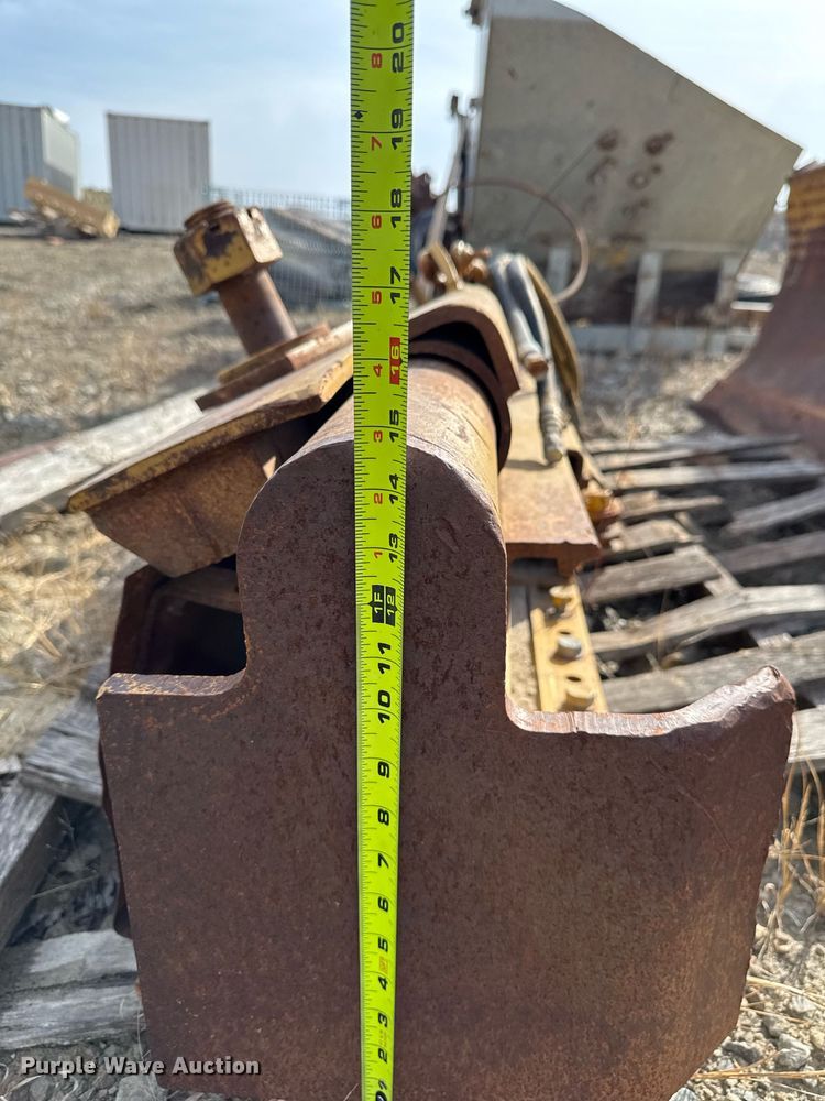 image for item DT0655 Weldco 140 G motor grader blade