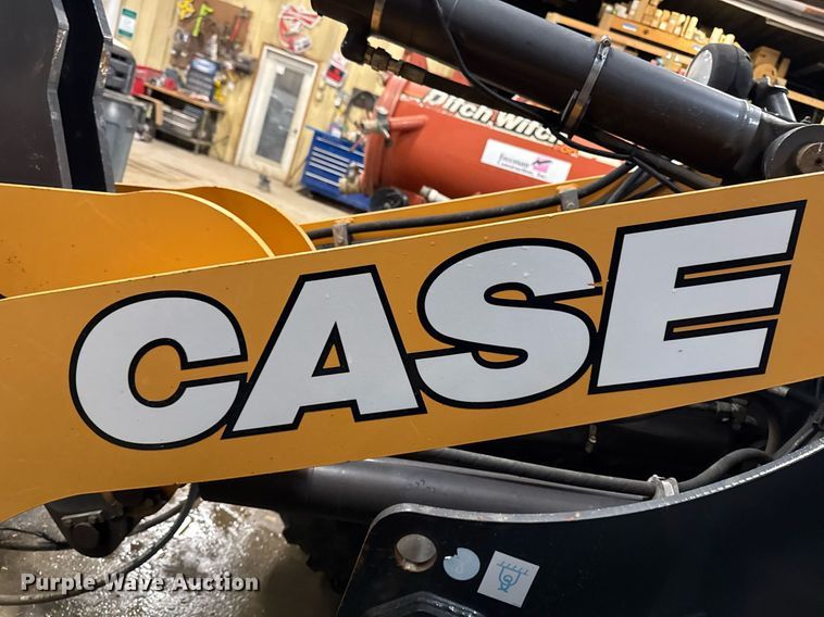 image for item DT0668 2017 Case 321F wheel loader