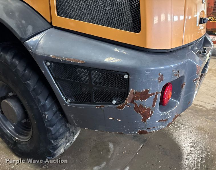 image for item DT0668 2017 Case 321F wheel loader