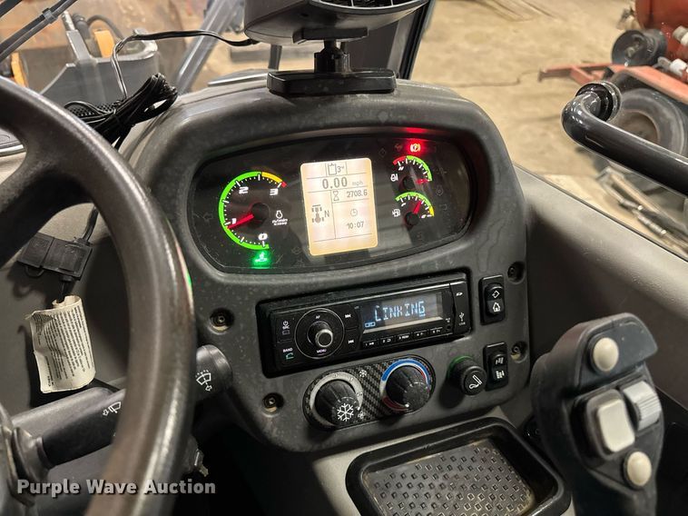 image for item DT0668 2017 Case 321F wheel loader