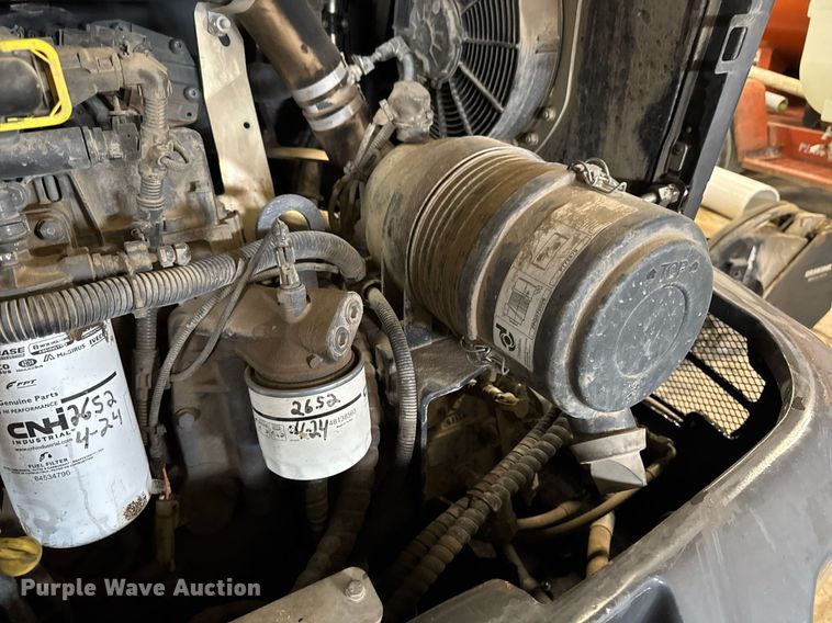 image for item DT0668 2017 Case 321F wheel loader