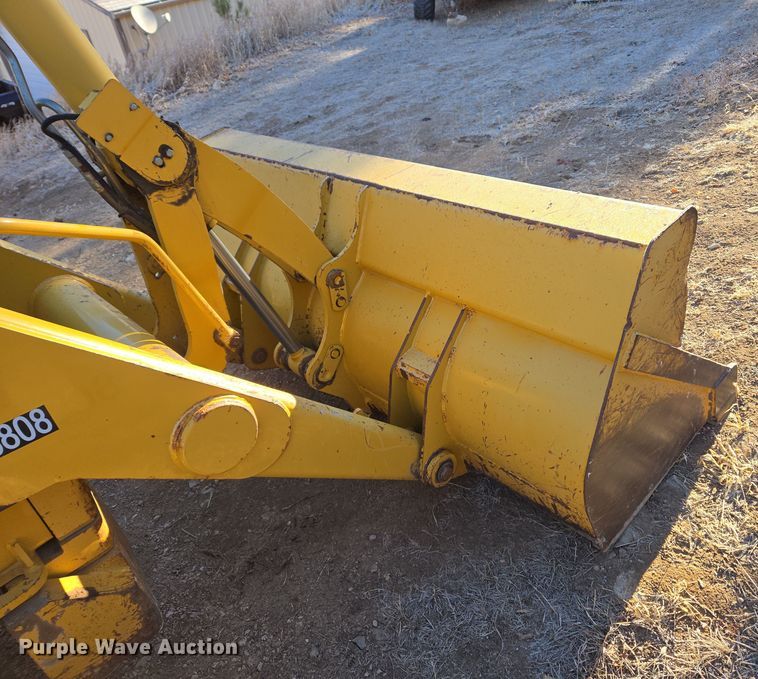 image for item DT7053 2004 Caterpillar 420D backhoe