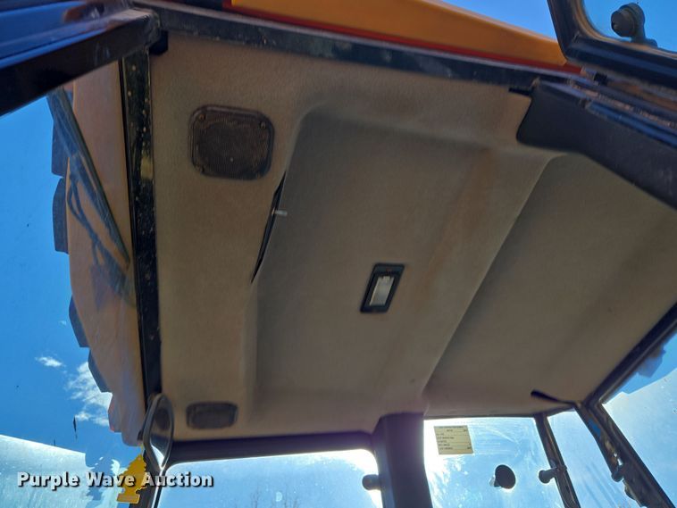 image for item DT7053 2004 Caterpillar 420D backhoe