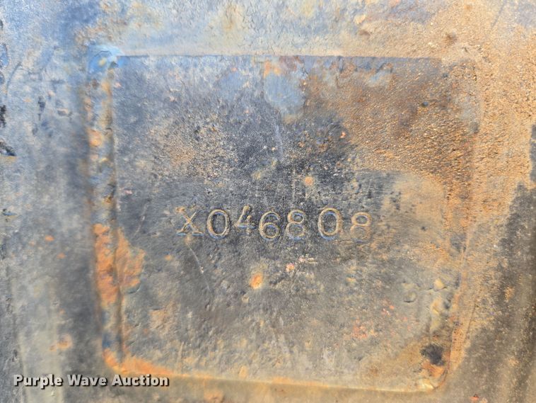 image for item DT7053 2004 Caterpillar 420D backhoe