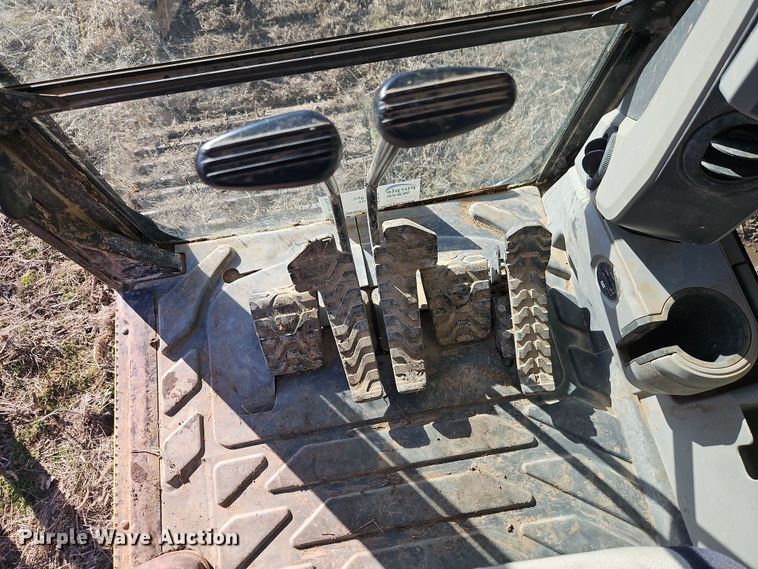 image for item DT7622 2016 Caterpillar 323FL excavator