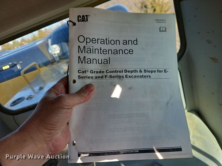 image for item DT7622 2016 Caterpillar 323FL excavator