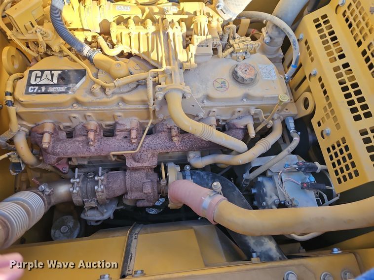 image for item DT7622 2016 Caterpillar 323FL excavator